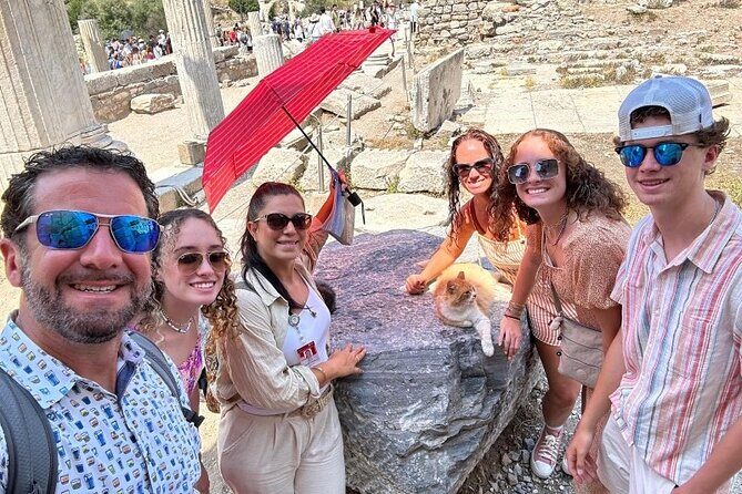 ALL INCLUSIVE: PRIVATE Ephesus, Mary's House, Artemis with LUNCH - Ephesus Ancient City with a guide: how to use your 2 hours