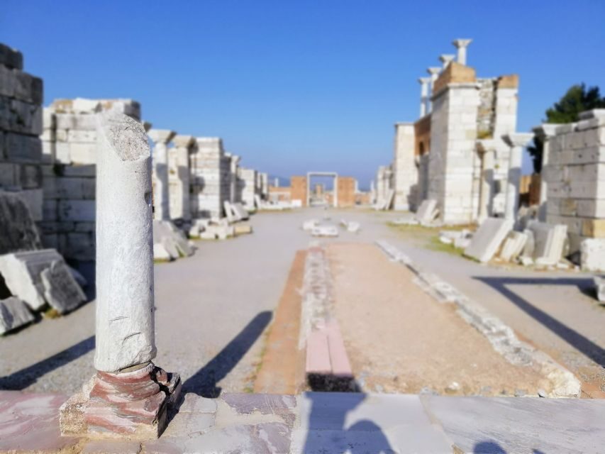 All Inclusive Private Ephesus & Mary's House Tour with LUNCH - Lunch in a local restaurant: fuel that keeps the pace human