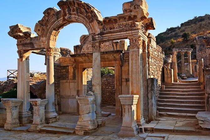 Ancient Ephesus and Pamukkale with Lunch Tour FROM IZMIR - Ephesus Ancient City: Roman Power, Eastern Trade, and Artemis in One Walk