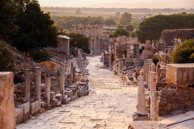Ephesus and St. Mary's House Day Trip from Izmir with Lunch - Library of Celsus: the one façade you’ll keep remembering