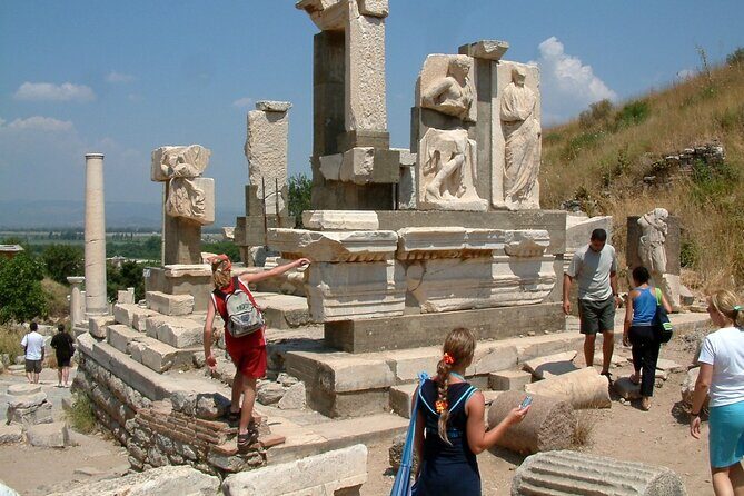 Ephesus : Express Entry From Kusadasi Port - Entering Ephesus at the Upper Gate: how the walk is set up