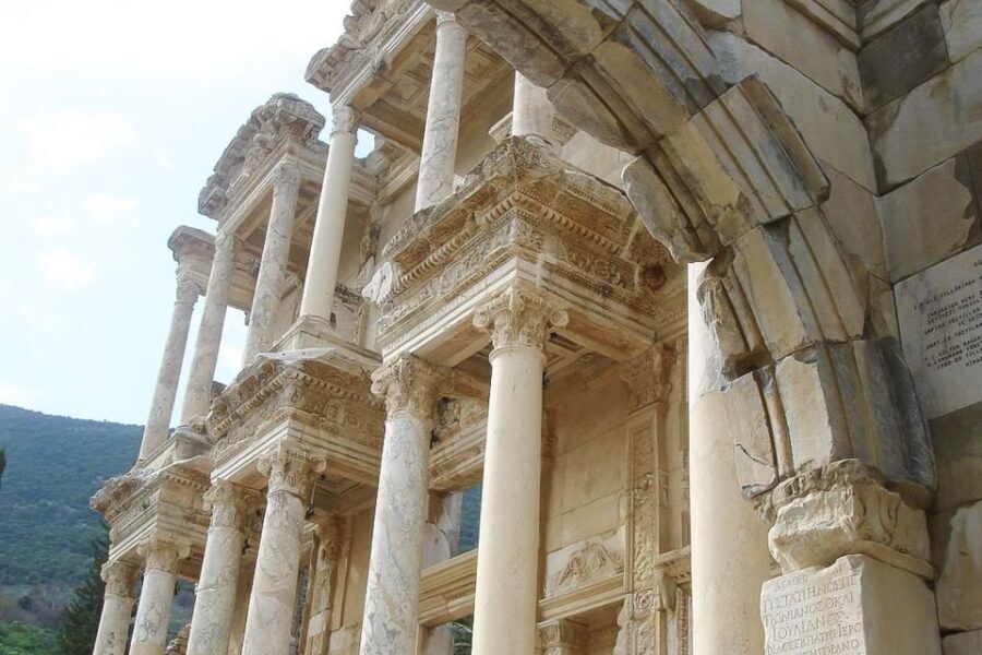 Ephesus: House of Virgin Marry & Artemis w Lunch & Ticket - Artemis at the end of the day: why the ruins still matter