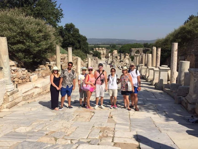 Ephesus: Mary's House Private & Group Tour with Ticket+Lunch - Selcuk lunch (45 minutes) plus the carpet demonstration stop