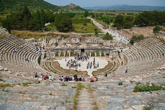 Ephesus Shore Excursion: Private Guide and Vehicle - The Houses of the Rich and Mary’s House: Softer Ephesus Moments