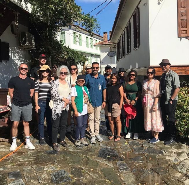 From Izmir: Full-Day Ephesus Tour with Lunch - Selçuk Lunch Plus the Craft and Shopping Stops