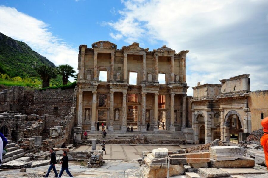 From Izmir: Full-Day Ephesus Tour with Lunch - Şirince Village: A Gentle Finish With Wine Tasting