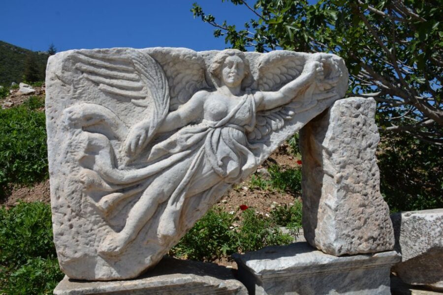 From Izmir, Kusadasi, & Selcuk: Day Trip to Explore Ephesus - Ephesus by the marble streets: what the guided loop does well