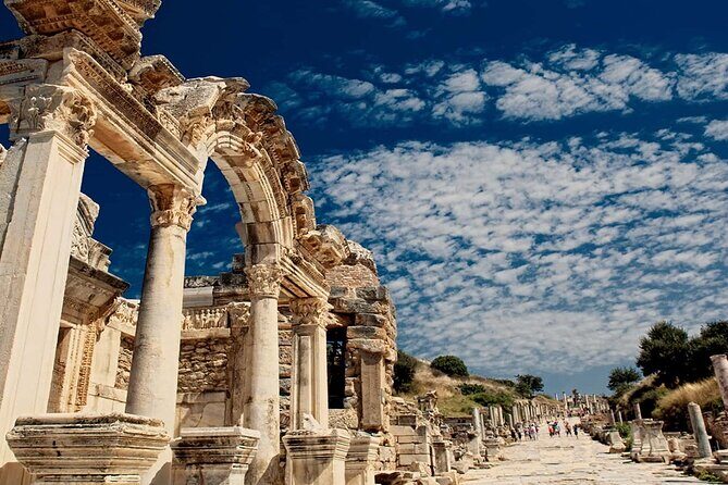 Full-Day Tour from Bodrum to Ephesus - Price and entrances: how to budget the real cost