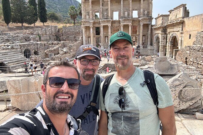 History and relaxation: Ephesus with the Turkish Bath route - Kusadasi pickup and the easiest start to Ephesus