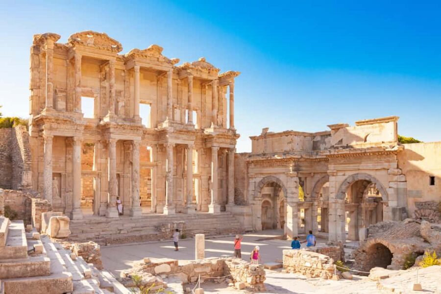 Kusadasi: Ephesus Private Tour for Cruise Guests - Ephesus Ancient City: The Roman Main Street Moments