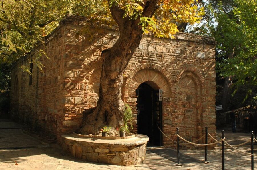 Kusadasi or Selcuk: Full-Day Ephesus Tour with Lunch - Transportation and Group Size: Comfort That Helps You Enjoy the Walking
