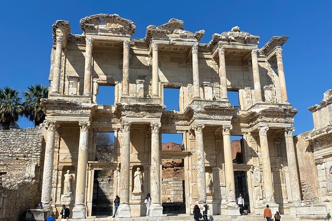 Kusadasi Port PRIVATE EPHESUS TOUR (fixed price 1 to 15 people) - Stop 1: Meryemana (Virgin Mary’s House) and the meaning of quiet