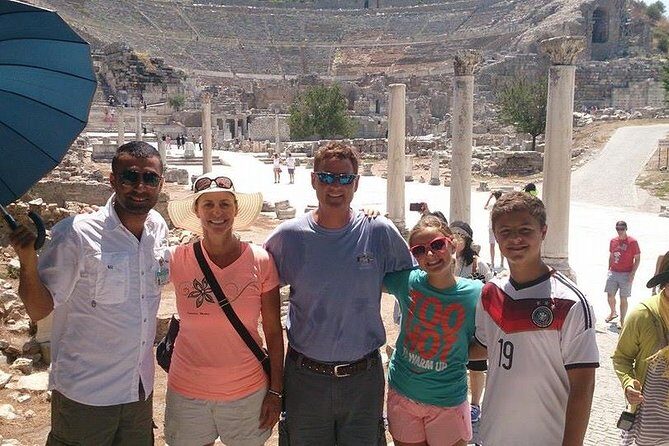 Kusadasi Port: PRIVATE Ephesus Tour for Cruise Passengers - Temple of Artemis: One of the Seven Wonders, in 30 Minutes