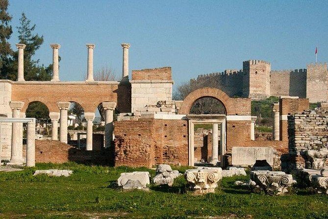 Kusadasi Shore Excursion: Private Full-Day Tour to Ephesus, Didyma and Miletus - Ephesus day’s main event: marble streets, Baths, Celsus, and the Great Theatre