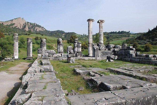 Kusadasi Shore Excursion: Private Tour to Ephesus including House of Virgin Mary and Temple of Artemis - Meeting at Kusadasi Port: the part that can make or break the day