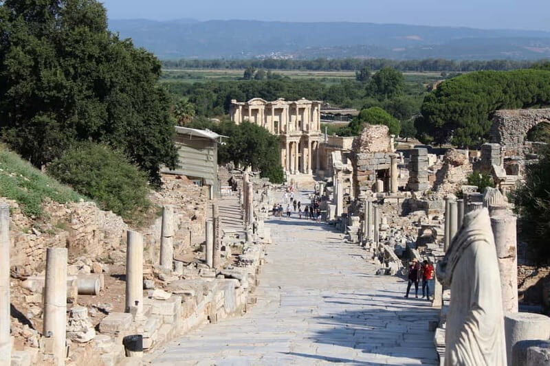 Private Ephesus and House of Virgin Mary Tour Cruiser Only - Meeting your guide at Kuşadası port (and why it matters)