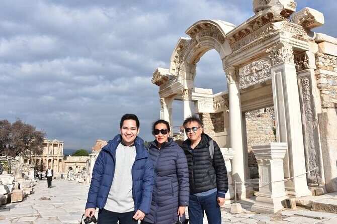 PRIVATE Ephesus Guide and Driver Tour from Kusadası Port - Stop 1: Ancient City of Ephesus (90 minutes that hit the essentials)