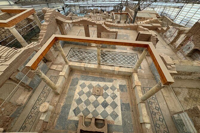 PRIVATE EPHESUS TOUR FOR CRUISERS: On-time Return and Skip-Line - Terrace Houses (optional): mosaics and upper-class life