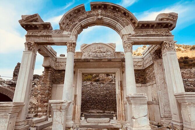 Private Ephesus Tour from Izmir Port and Hotels - Stop 3: Temple of Artemis for a quick, iconic viewpoint