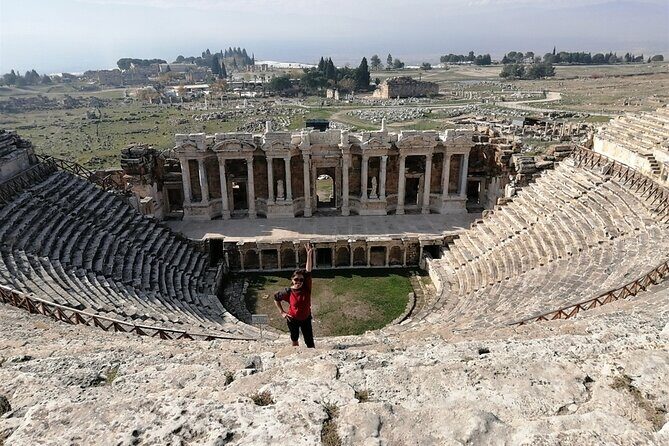 Private Full-Day Pamukkale Sightseeing Tour - The drive from Selçuk: plan for the miles, enjoy the comfort