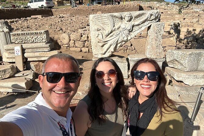Private Guided Ephesus Tour From Kusadasi - Stop 2: Terrace Houses for mosaics, frescoes, and early central heating