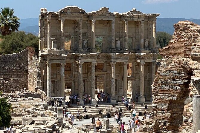 Private Tour in Ephesus and Traditional Turkish Bath from Port - Lunch break: included meal, local feel, and real energy