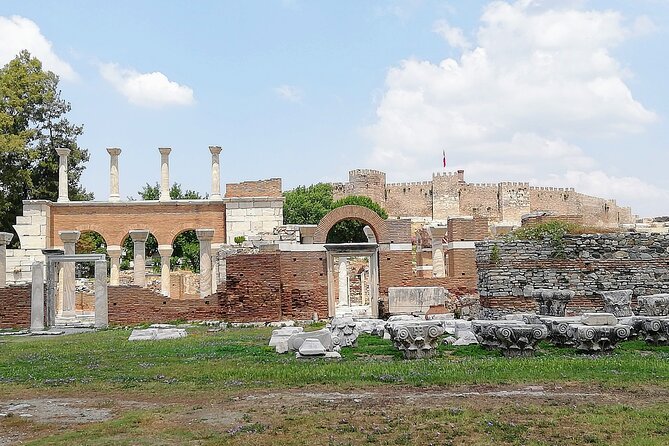 ALL INCLUSIVE Biblical Ephesus with BIBLE Oriented Guide &LUNCH - Meryemana (Mary’s House) and the Included Lunch You’ll Actually Look Forward To