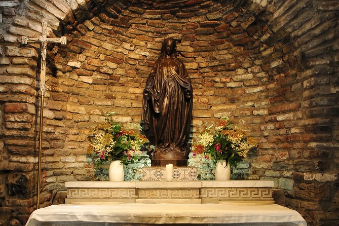 ALL INCLUSIVE Biblical Ephesus with BIBLE Oriented Guide &LUNCH - Basilica of St. John: Burial Traditions and a Practical Timing Stop
